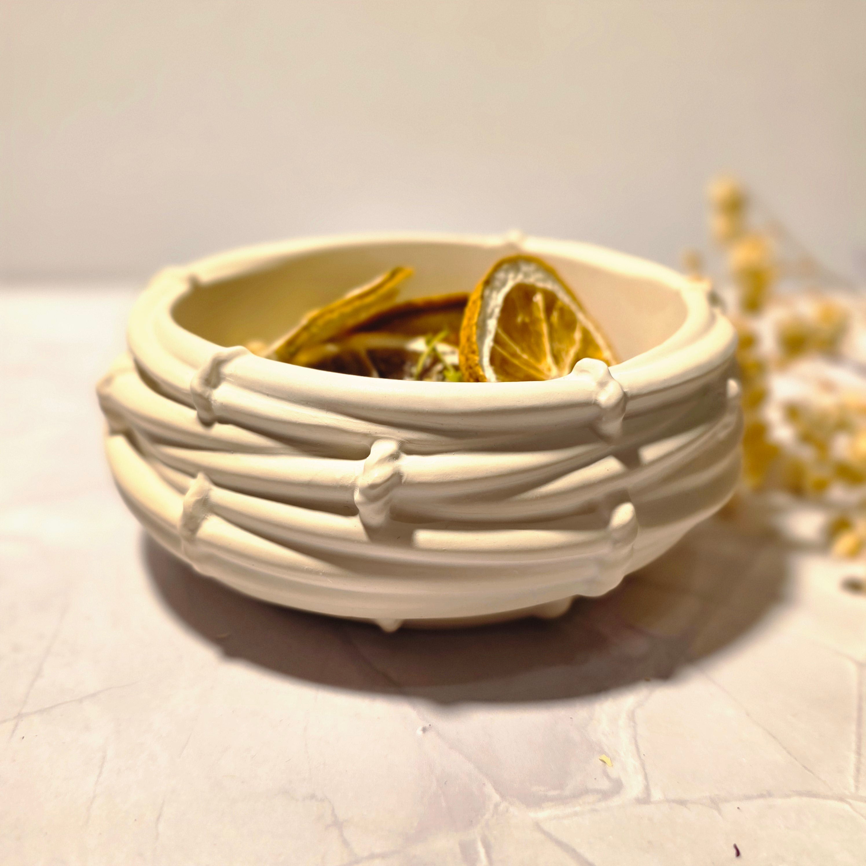 Handgefertigte Bambus-Gipsschale – Sweetly Crafted by Maja