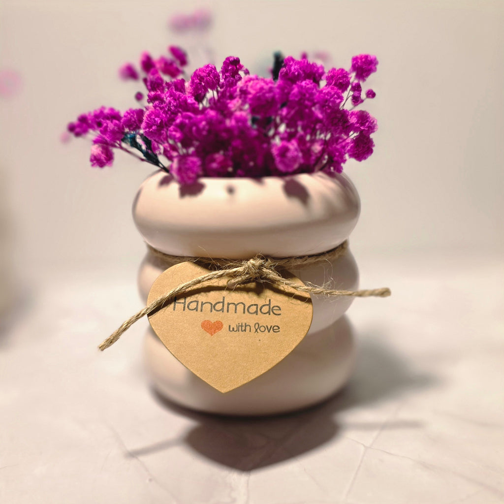 Handgefertigte runde Bubble-Gipsvase für Trockenblumen – Sweetly Crafted by Maja
